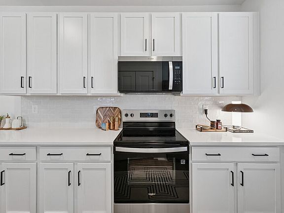 3rd image of 4418 Oat Grass Cir #1127