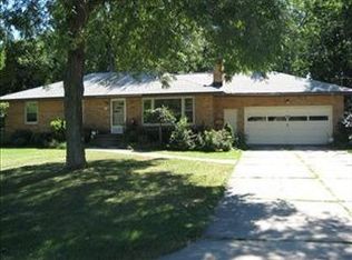 780 Wells St NE, Grand Rapids, MI 49525