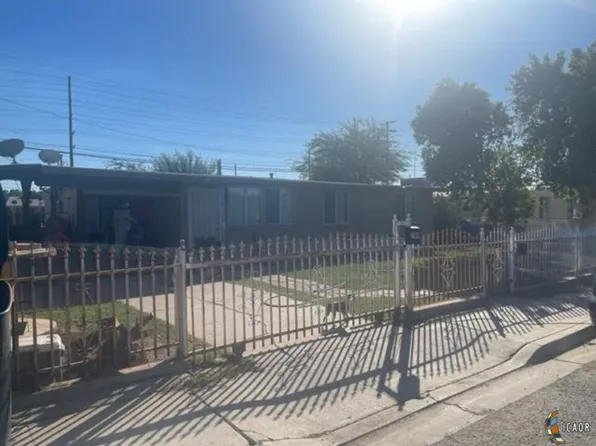 789 Stacey Ave, El Centro, CA 92243