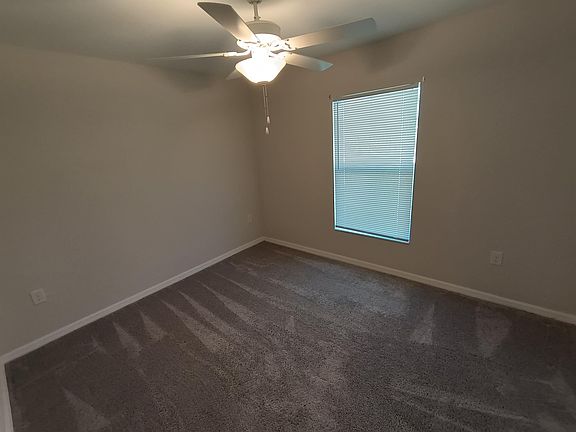 5th image of 3030 NW Juanita Pl