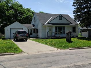 1216 Hawthorne St, Albert Lea, MN 56007