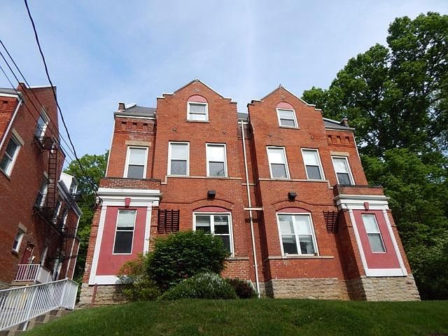 1st image of 2100 Fulton Ave Unit A3