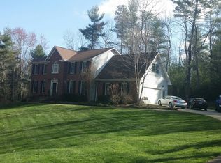 26 Laurelwood Dr, Fletcher, NC 28732