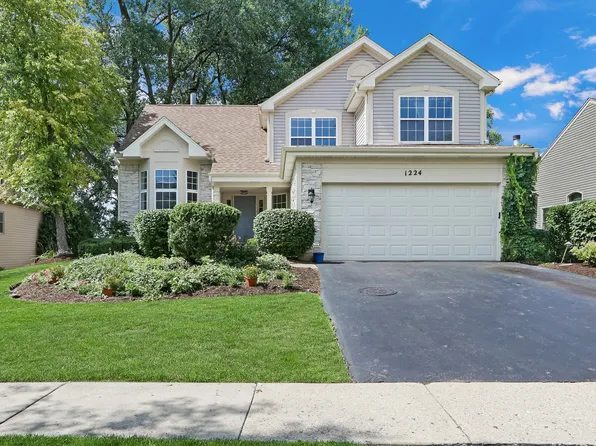 1224 Edgewater Ln, Antioch, IL 60002