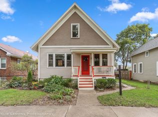 417 Anderson Blvd, Geneva, IL 60134