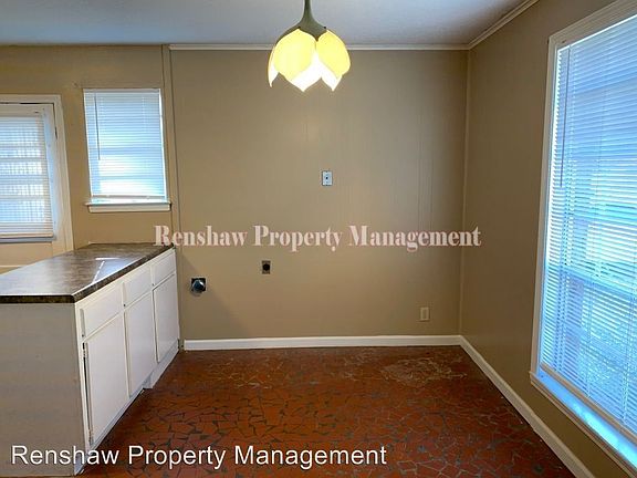 5th image of 147 Hillview Ave
