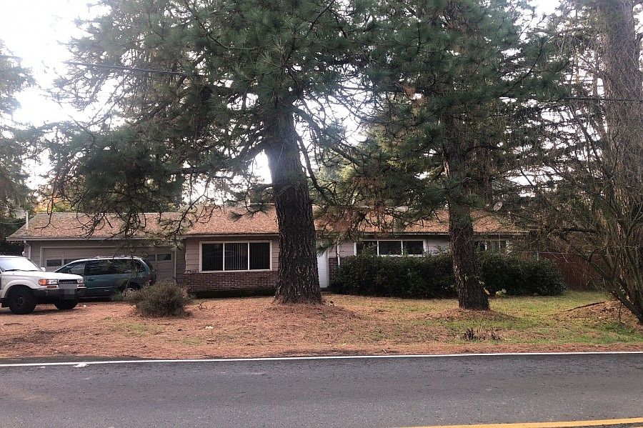 1st image of 13235 SW 121st Ave