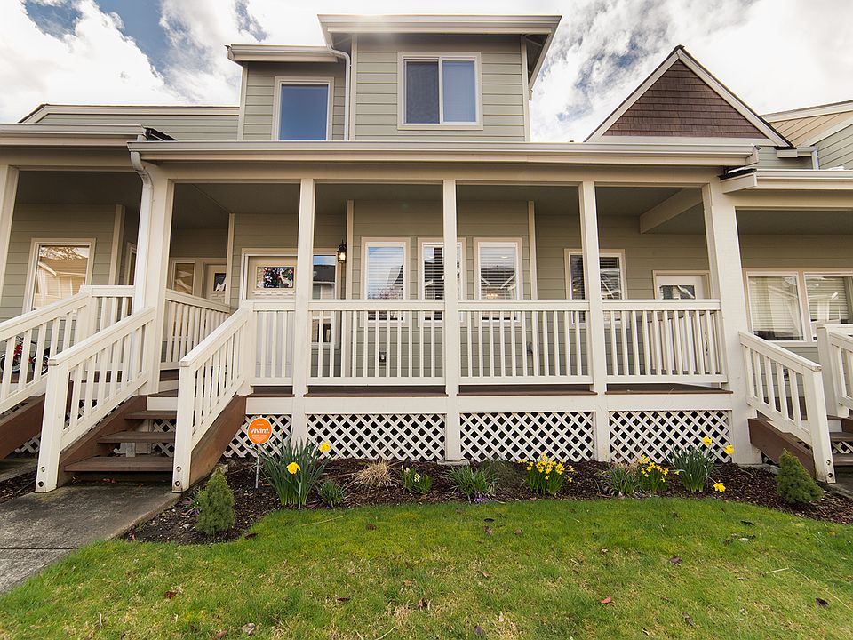 1st image of 2733 Diamond St Unit B