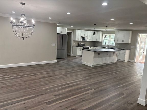 Large dining area that opens to kitchen