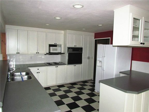 5th image of 3001 5th Avenue Ct SW
