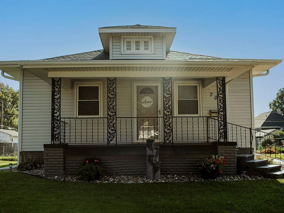 1st image of 707 S 9th St
