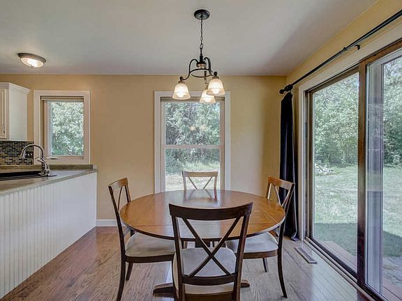 5th image of 1721 Great Forest Dr