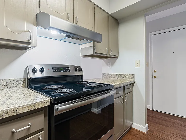 150 Old Montgomery Hwy #1-C — Photo 10