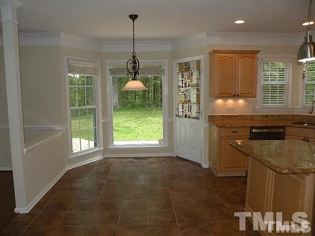 311 Swiss Lake Dr — Photo 9