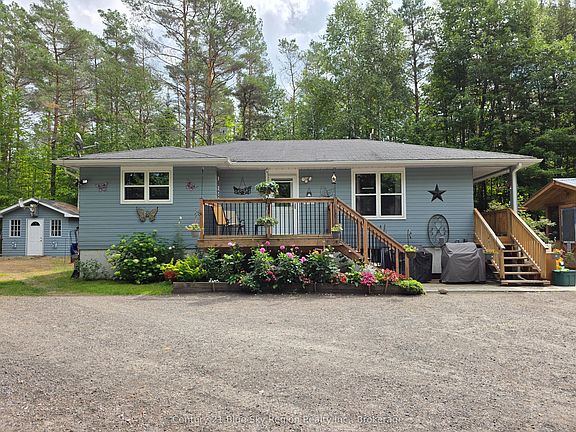 2nd image of 370 Gravelle Rd