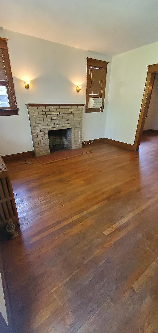 2 bed, 1161 sqft, $2,750 — Photo 3