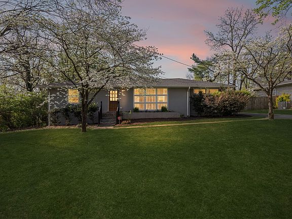 4th image of 383 Blackman Rd