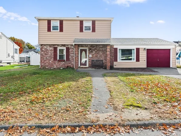 54 Amherst St, Lawrence, MA 01843