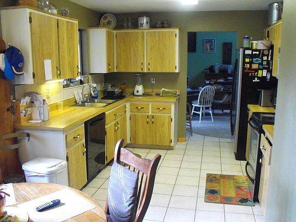 3rd image of 1 Mainsail Cir