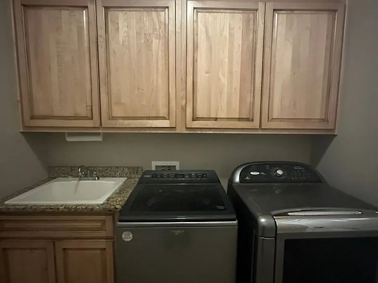 115 Hayley Dr — Photo 13