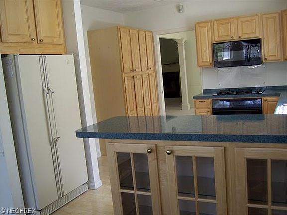 3rd image of 2865 Wyndgate Ct #6