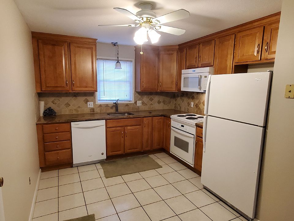 Kitchen, updated cabinetry
Refrigerator 
Granite Counter, Pull out Kitchen Faucet
Electric Range
Microwave
Dishwasher 
Disposal