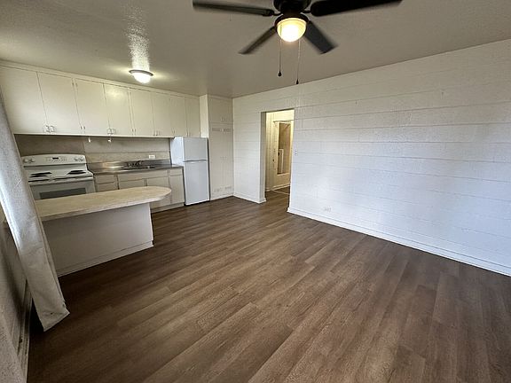3rd image of 1923 Fern St APT F