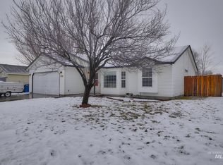 1532 W Dakota Loop, Nampa, ID 83686