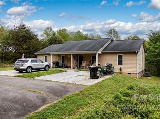 1197 Carlisle Ln #AB, Morganton, NC 28655