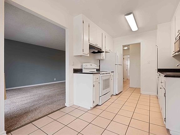 2nd image of 4291 Stevenson Blvd #15