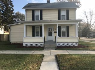 836 Jackson St, Aurora, IL 60505