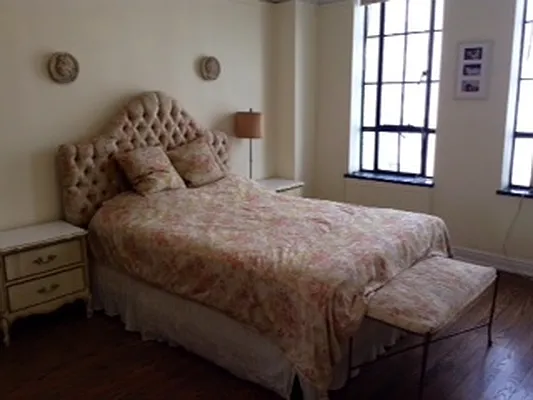 Rented by Ostrov Realty Group | media 14