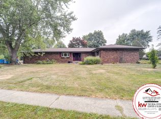 2910 Kyle St, Urbana, IL 61802