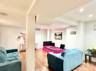 2 Towers St #2, Ajax, ON L1T0J5