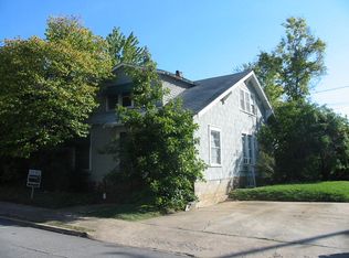 122 S East Ave APT E, Fayetteville, AR 72701
