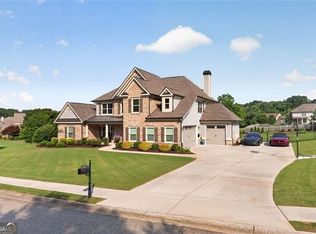 2232 Rambling Rill Dr, Statham, GA 30666