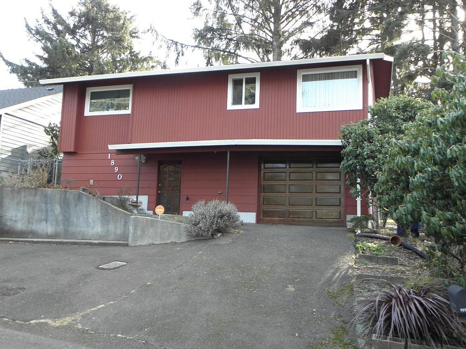 1st image of 1890 NW 39th St