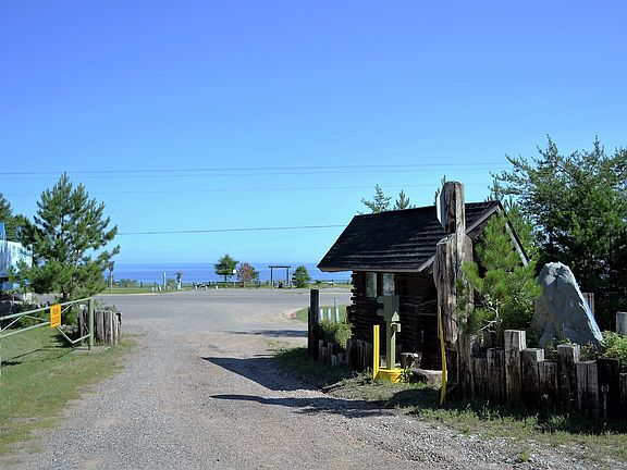 3rd image of 2048 State Highway M28 E