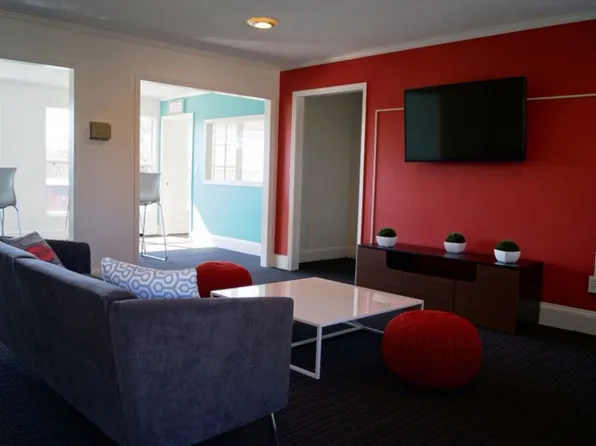 Stone Ridge Apartments