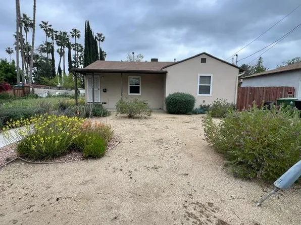 15102 Haynes St, Van Nuys, CA 91411