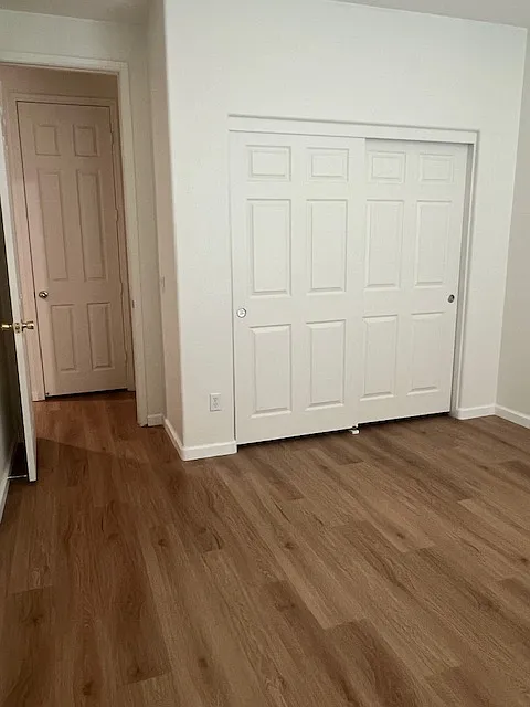 4 bed, 2300 sqft, $2,750 — Photo 4