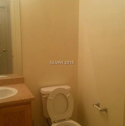 4th image of 1276 Oak Village Ave