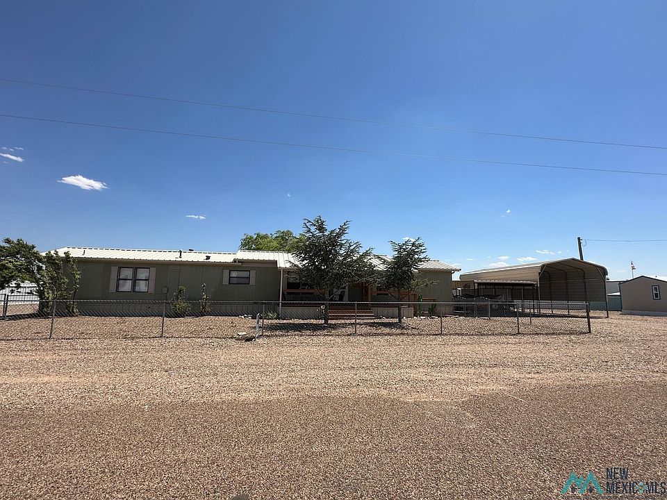 1st image of 304 Yuma St