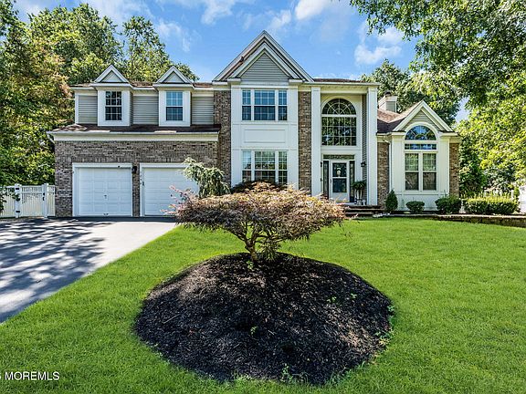 4th image of 1254 Black Birch Court