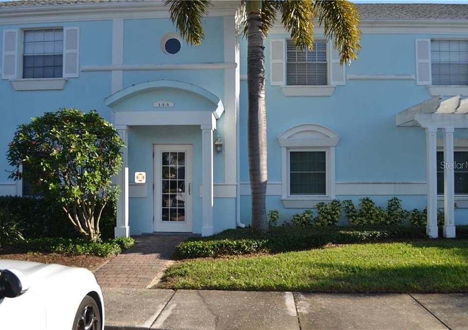 1st image of 144 Pompano Dr SE APT B