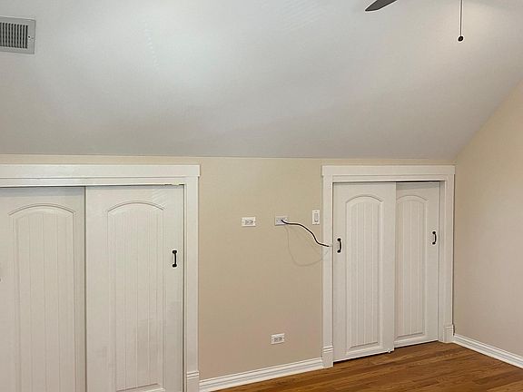 4th image of 5936 W Leland Ave #2