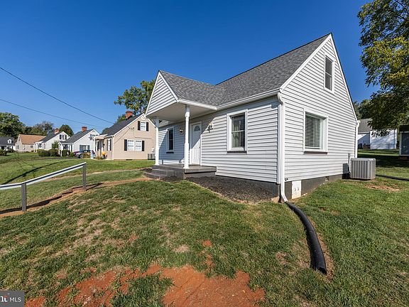 2nd image of 301 Williams Dr