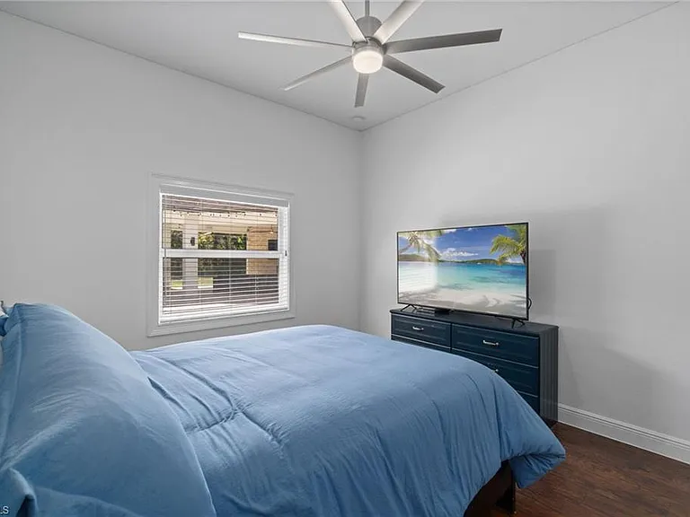5420 Boxwood Way — Photo 15