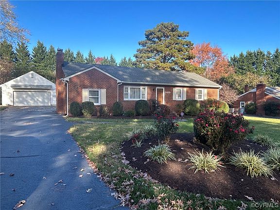 2nd image of 3410 Lanceor Dr