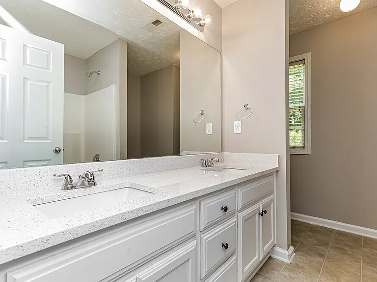 225 Lassiter Dr — Photo 11